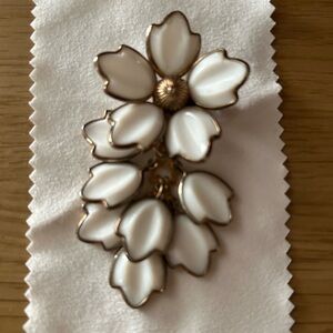 Vintage Crown Trifari White Glass Petaled Flower Dangling Leaves Brooch